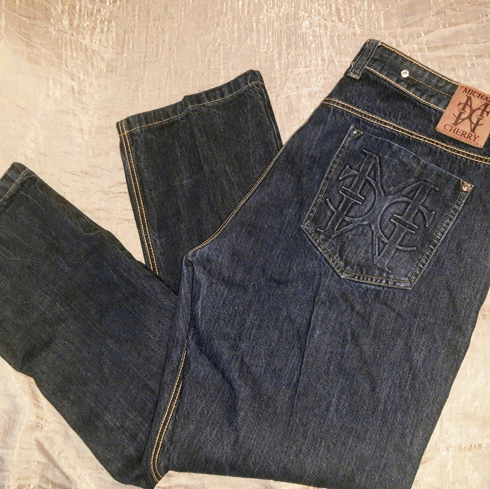 42×30 ITALIAN JEANS STRAIGHT FIT.